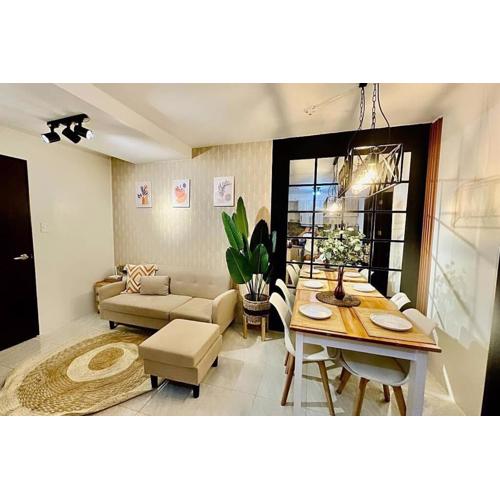 Happy Nest at La Bella Condo Banilad Mandaue Cebu 2 Bedrm Free wifi 6pax max