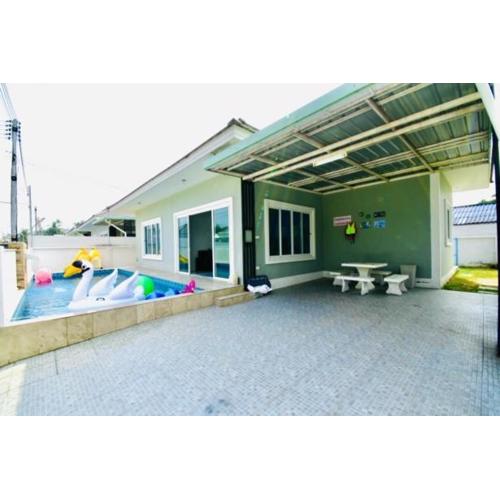 Happy Pool Villa Huahin