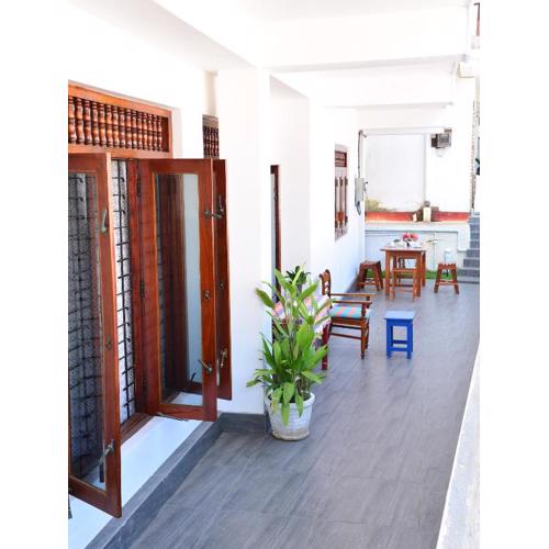 Happy Tuna Guesthouse