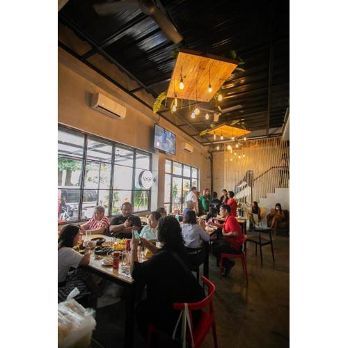 HappyNest Hostel Cebu