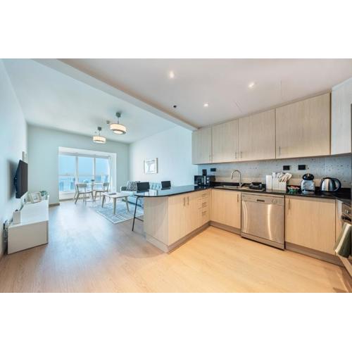 harborfront elegance dubai