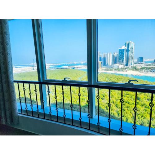 HARF4606 Huge water front 1BR Apt with 2 Sofa Beds in Alreem Island