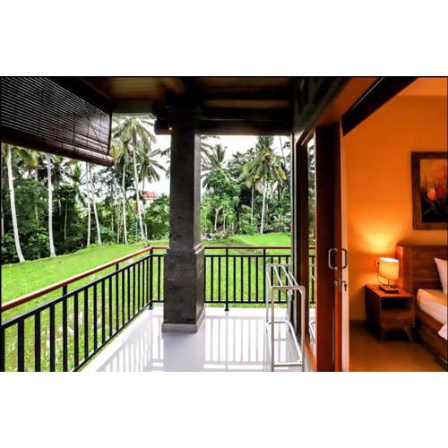 Harmony House 8: Rice Field View Room 2 min Center