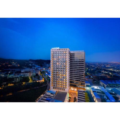 Harper Premier Nagoya Batam