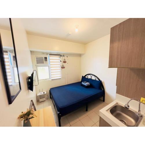 Hassle Free Check In and Out With Unli WiFi Netflix