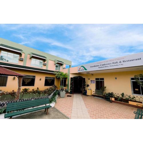 HAUS MALIBU Guesthouse & Restaurant