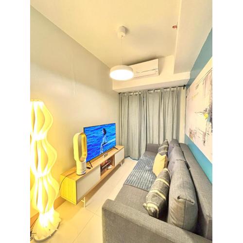 Haven At Home - Staycation at Shore Residences