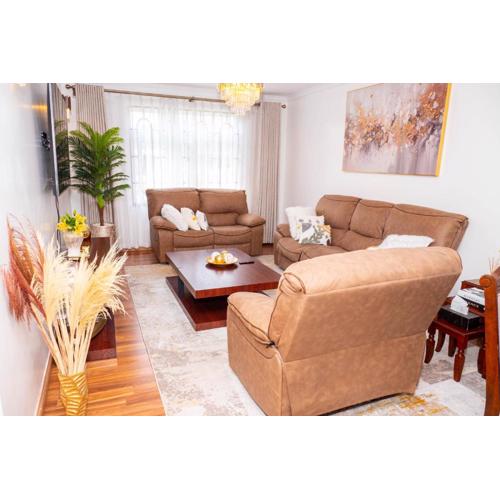 Hazel's Condo-Luxury 3 Bedroom