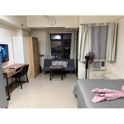 Heart of Cebu Cozy Studio with Pool, Gym, Wifi and Netflix near Cebu City,Ayala and IT Park
