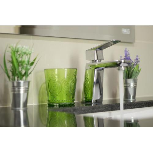 Heart of Nimman boutique apartment