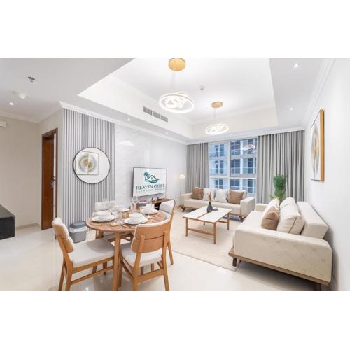 Heaven Crest Vacation Homes Downtown - Studio and 1 Bedroom Suites 2 minute walk to Dubai Mall and Burj Khalifa