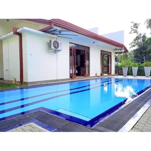 Heaven Thalalla- 4BHK Superior Villa With Private Pool and inside apartments