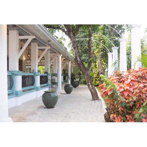 Hebron Gardens House