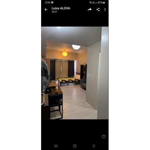 Henry's Newport Condotel