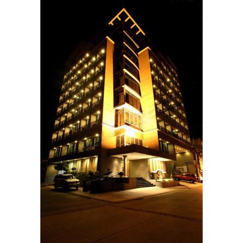 Herald Suites Solana