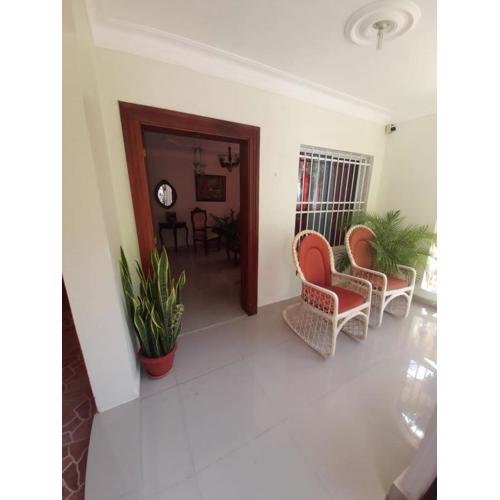 Hermosa casa urbanización Jardines del Norte