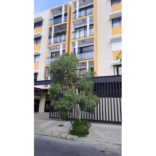 Hermoso, Comodo y Discreto Apartamento a un paso del parque mirador sur