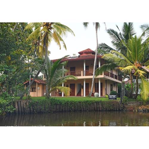 Hettimulla River House