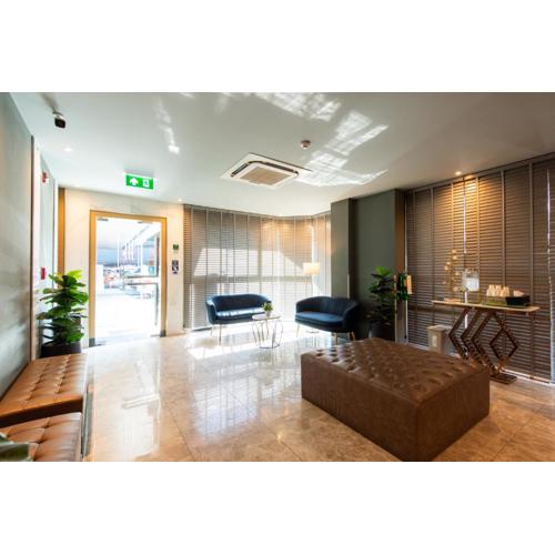 Hi Sotel Victory Monument