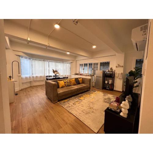 Hidden Gems in China town, 2BR