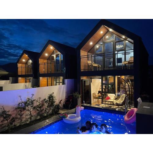 Hidden Haven Subic Villa w/ Infinity Pool