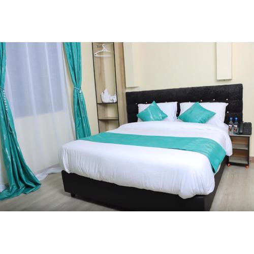 Hidden Treasure Lodge Chuka