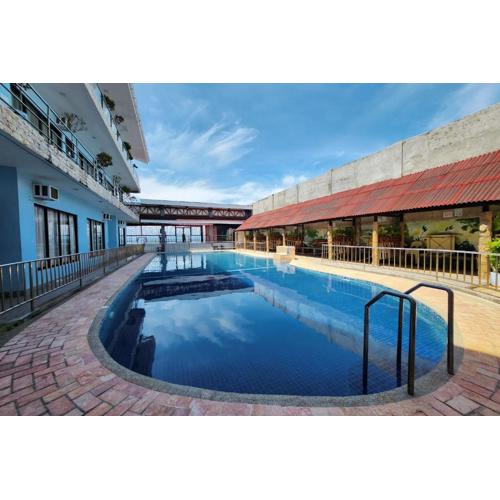 Hidden Valley Beach Resort