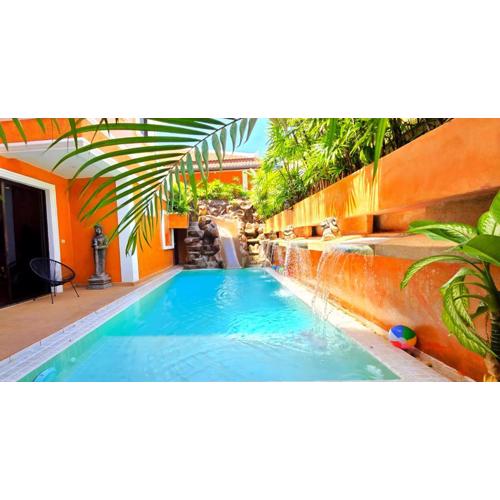 HIDELAND Luxury Pool Villa Pattaya Walking Street 5 Bedrooms