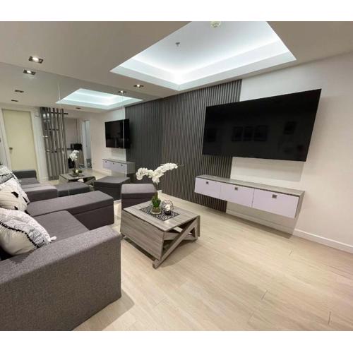 High-end 2BR Condo Boracay Tower - Azure Residences near Manila Airport