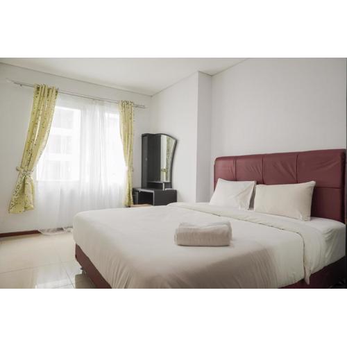 High Floor and Comfort Living 2BR Apartment at Thamrin Residence By Travelio