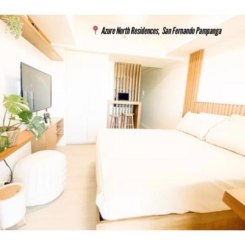 High Speed Internet with Cozy Hotel Vibe