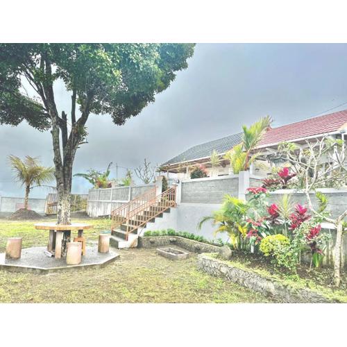 Highland Santi Homestay