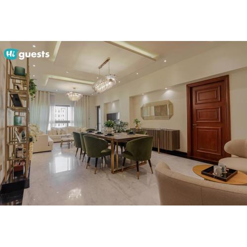 Higuests - Luxurious 2BR Haven in Iconic Palm Jumeirah