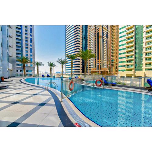 HiGuests - Luxurious High-Rise Apartment With Stunning Views