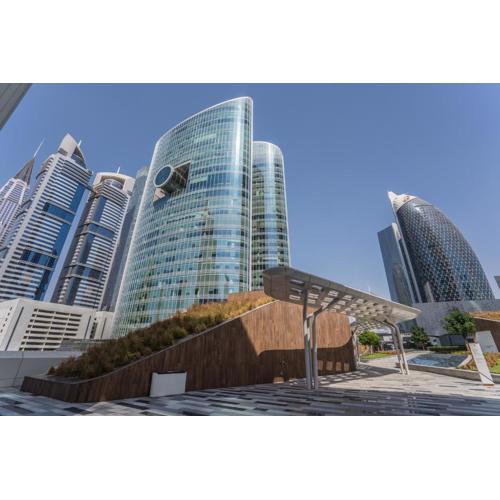 HiGuests - Luxury Apartment in the Iconic Park Towers