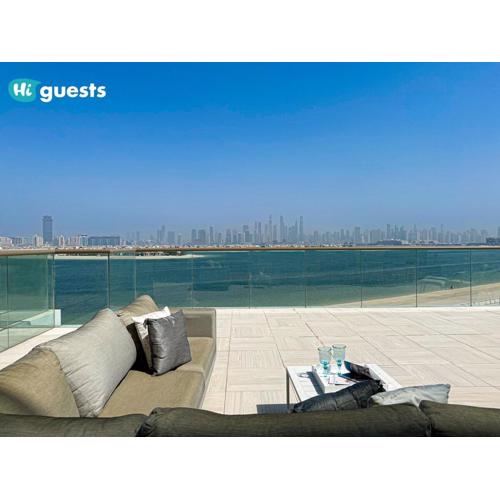 HiGuests - Oceanfront Luxurious 3BR at Th8 Palm Dubai