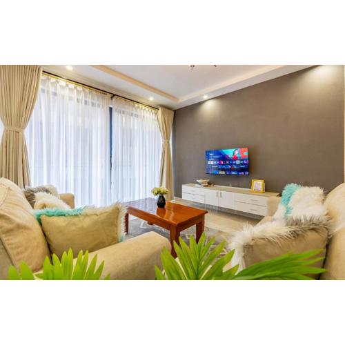 Hill Side44- Urban Oasis