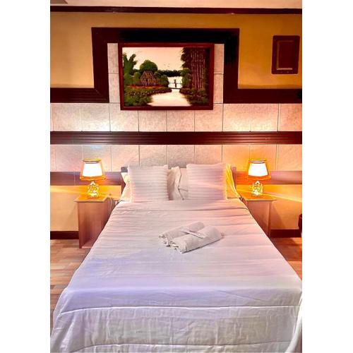 Hillcrest Boutique Hotel