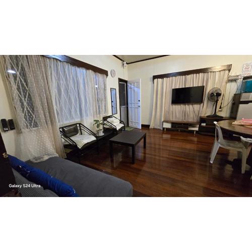 Hillside Vacationers homestay