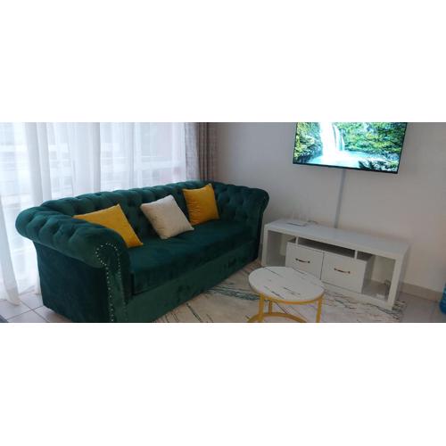 Hipsonic Studio Apartment RaceCourse Gardens