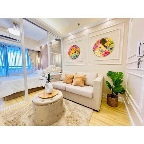 Hiraya Manawari Suite at Air Residences