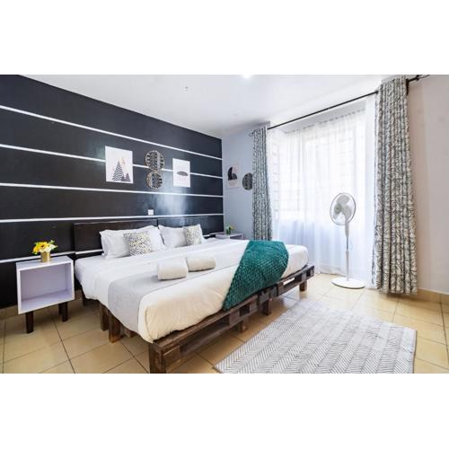 Hirwado Homes - With 5 Beds, 2Baths & Balcony