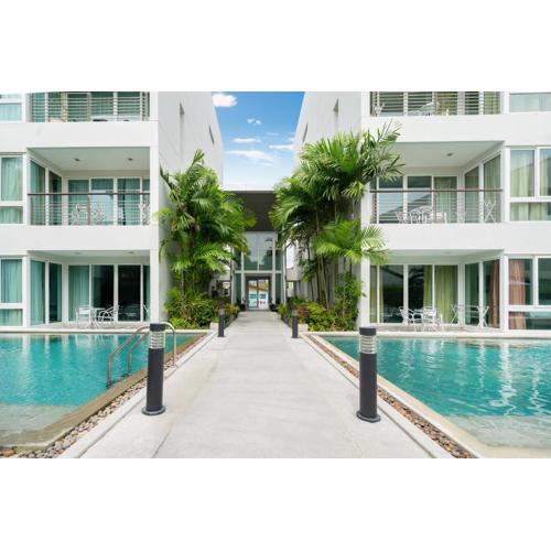 Holiday apartment at Palms, 100 meters to beach