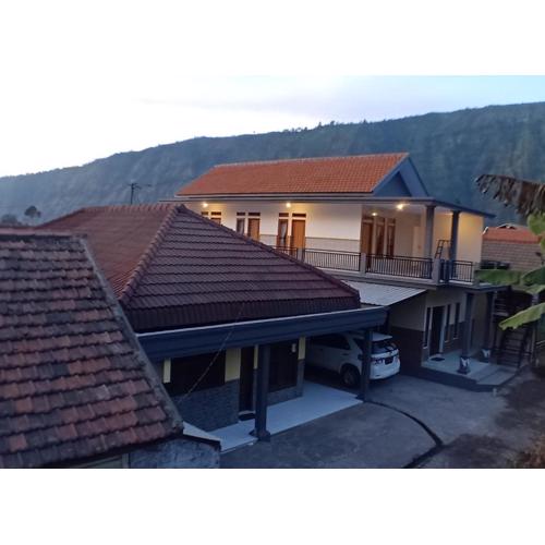 Holiday Home Anggun Bromo