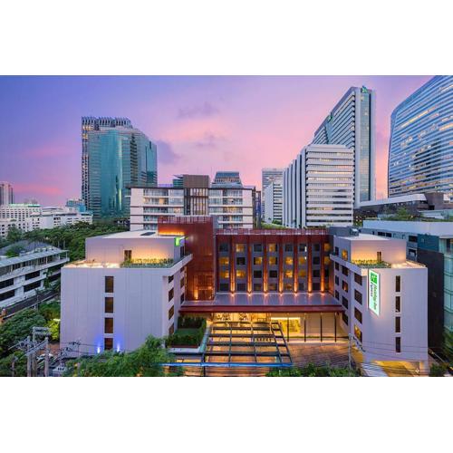 Holiday Inn Express Bangkok Sathorn by IHG