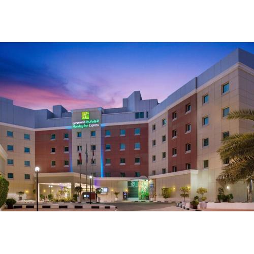 Holiday Inn Express Dubai Internet City by IHG