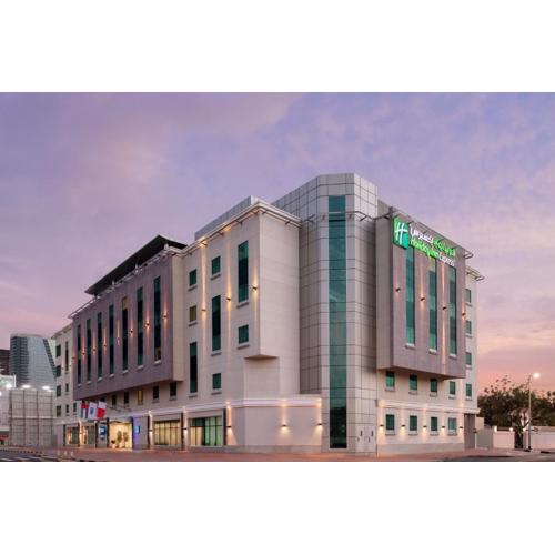 Holiday Inn Express Dubai Safa Park by IHG