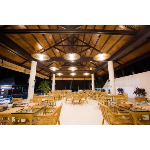 Holiday Suites Port Barton