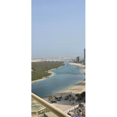 Holiday Sweet Mangrove Place, Reem island, Abu Dhabi