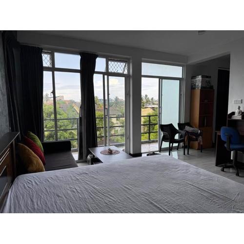 Home 49 - Studio Apartment